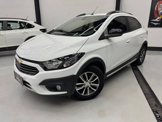 CHEVROLET ONIX 1.4 MPFI ACTIV 8V FLEX 4P AUTOMÁTICO CHEVROLET ONIX 1.4 MPFI ACTIV 8V FLEX 4P AUTOMÁTICO